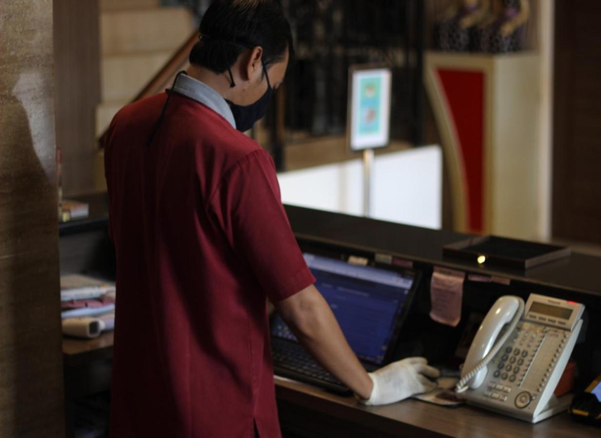 The Cube Hotel Malioboro, Azana Hotels Collection Yogyakarta Exterior foto